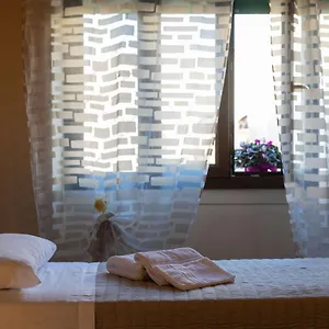 2* Guest house L'opera